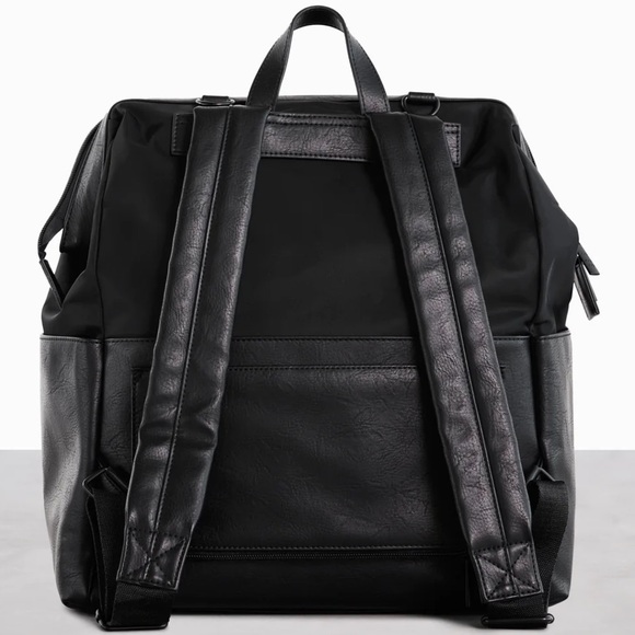 BIES The Backpack Diaper Bag in Black - Picture 3 of 16